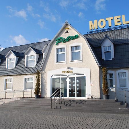 Motel Petro Torzym Eksteriør billede