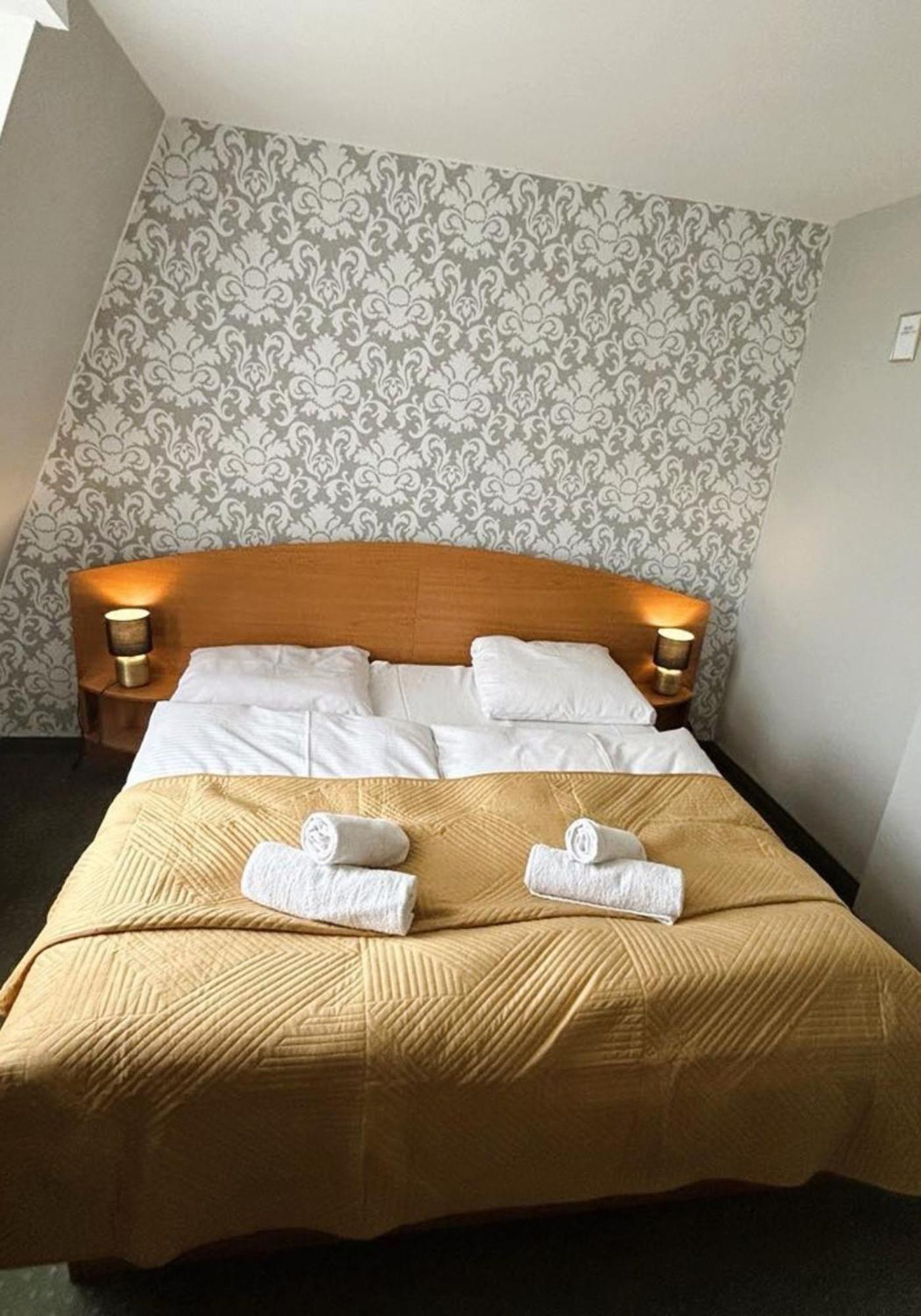 Motel Petro Torzym Eksteriør billede