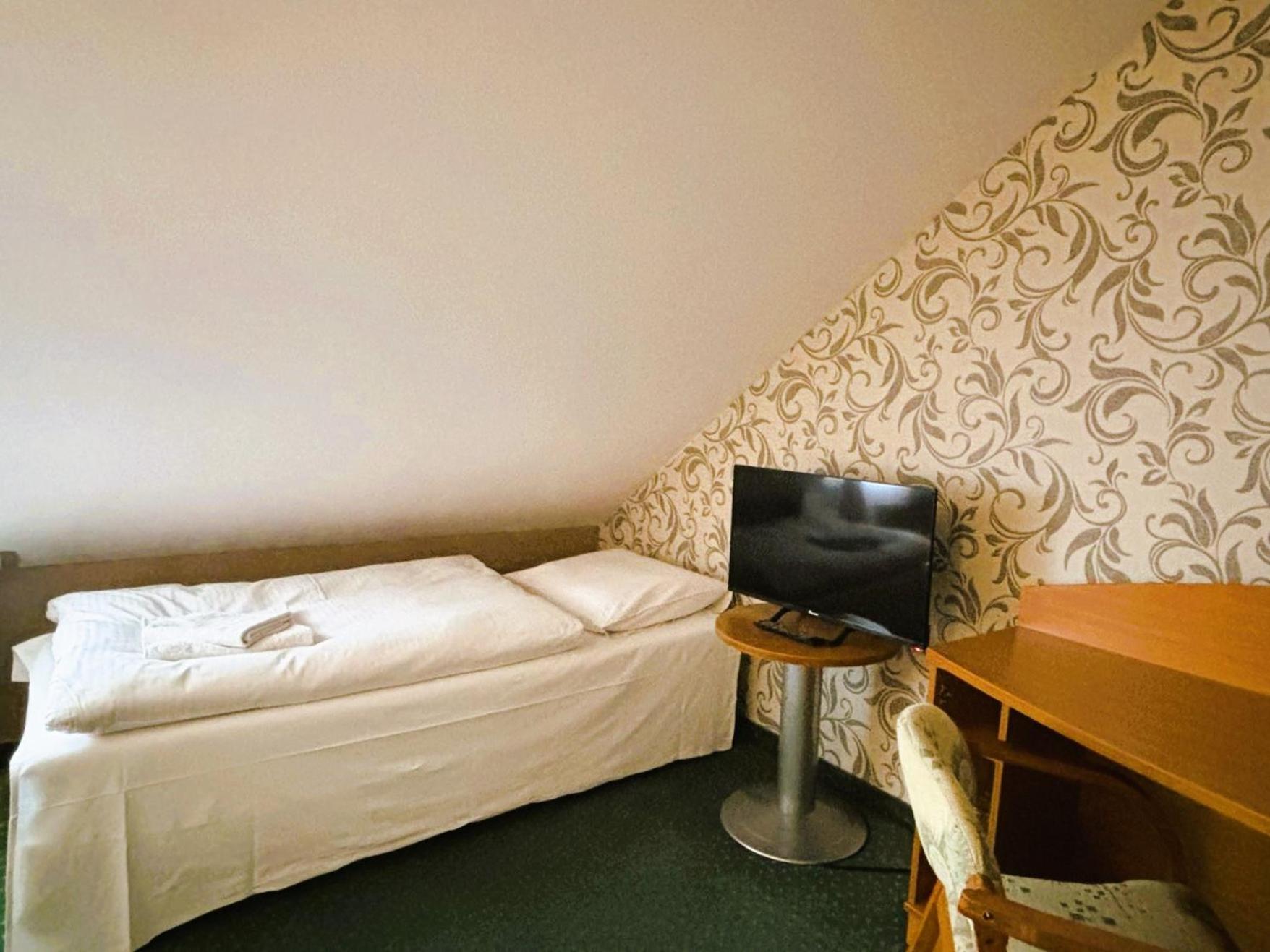 Motel Petro Torzym Eksteriør billede
